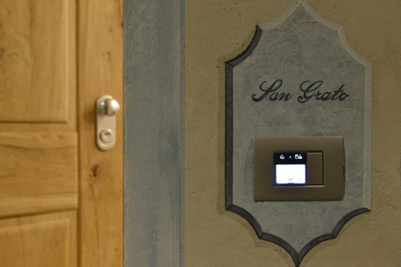 Le Reve Charmant Apartments - Via Sant'Orso,2 Aosta Dış mekan fotoğraf